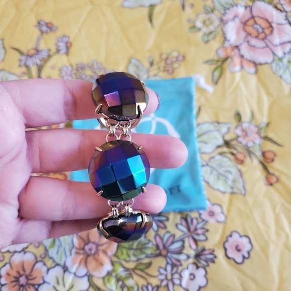 Kendra Scott Cassie Bracelet Iridescent Black - Picture 7 of 11